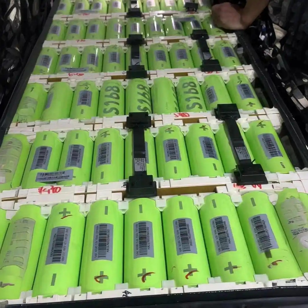 宝 山 区 废旧磷酸铁锂电池回收 软包模组 收购18650移动电芯