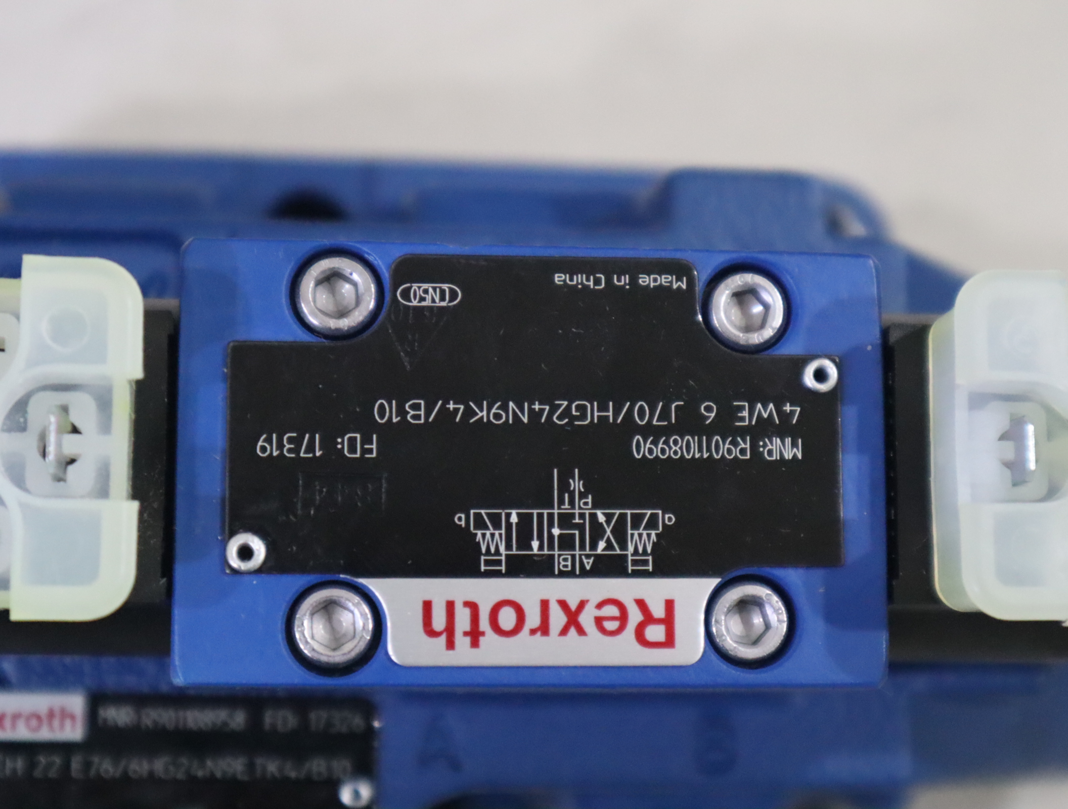 4WEH22E7X/6HG24N9ETK4/B10 R901108958 德国力士乐REXROTH电液阀