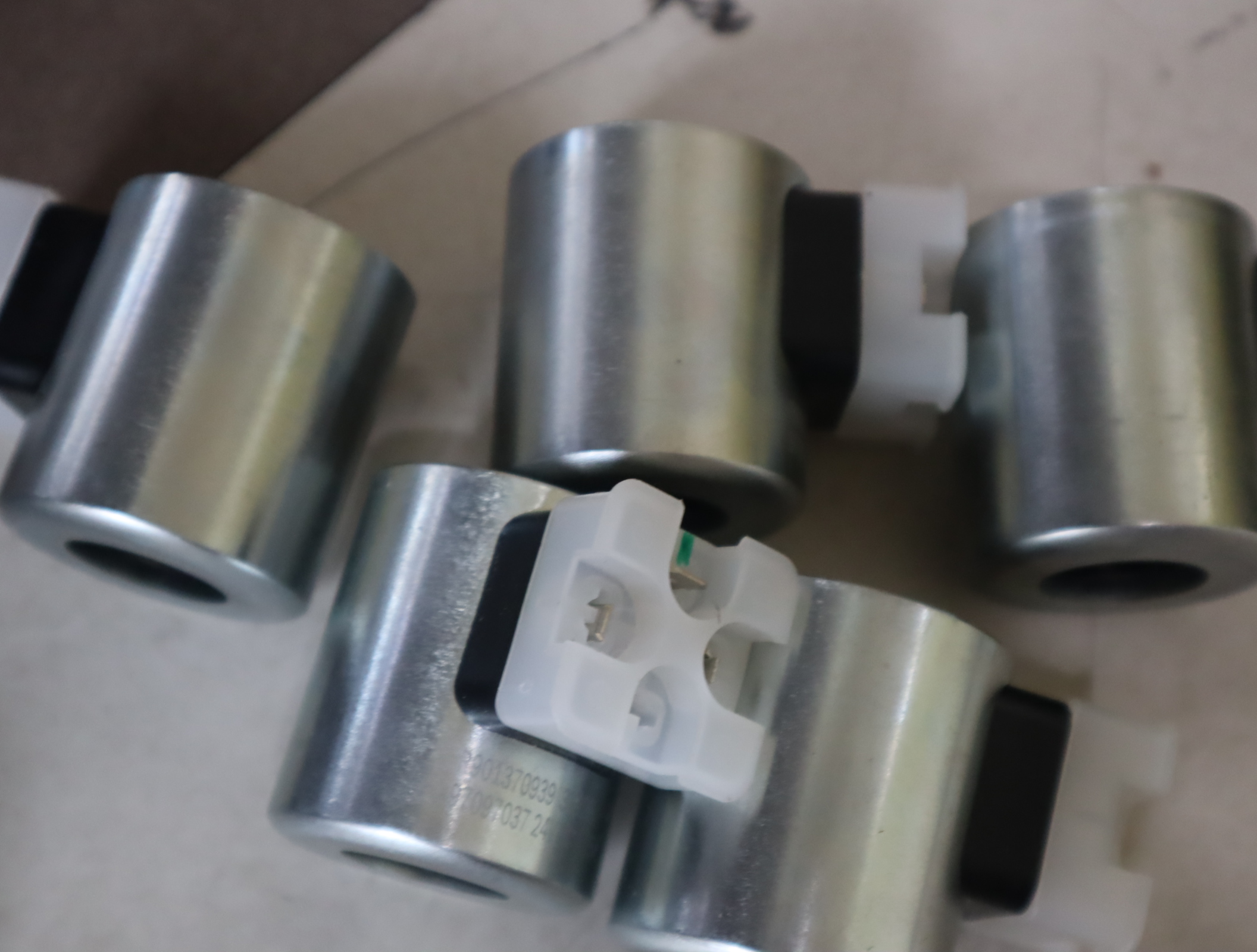 R901370939 24V DC 1.25A 德国力士乐REXROTH电磁阀6通经线圈