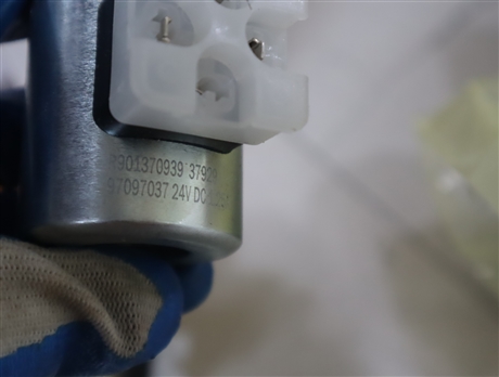 R901370939 24V DC 1.25A 德国力士乐REXROTH电磁阀6通经线圈