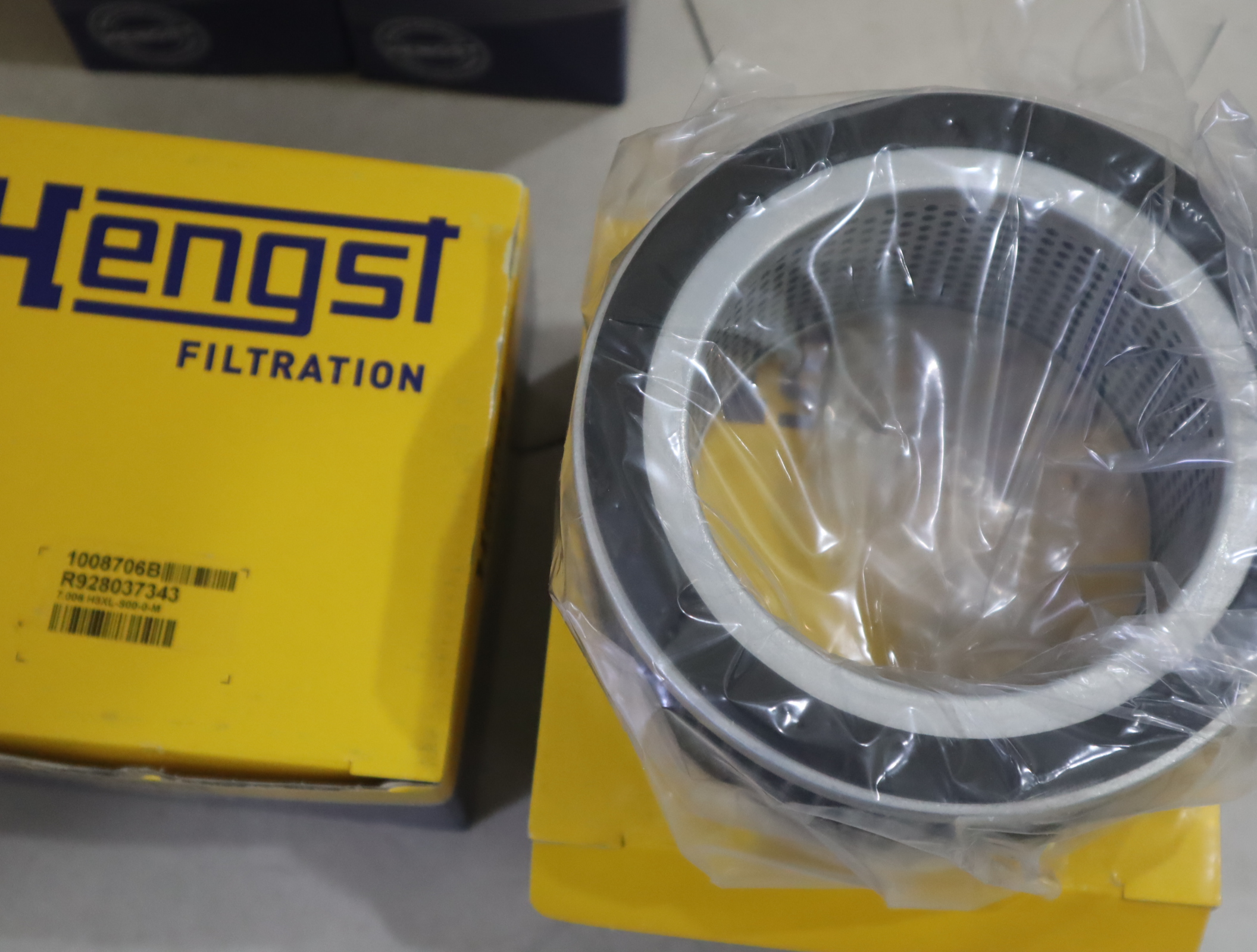 7.006 H3XL-S00-0-M R928037343 1008706B 德国汉格斯特HENGST滤芯