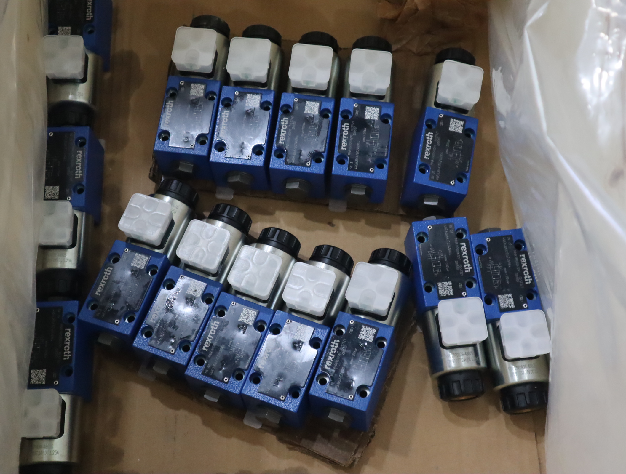 4WE6JB62/EG24N9K4 R900561291 德国力士乐REXROTH电磁阀