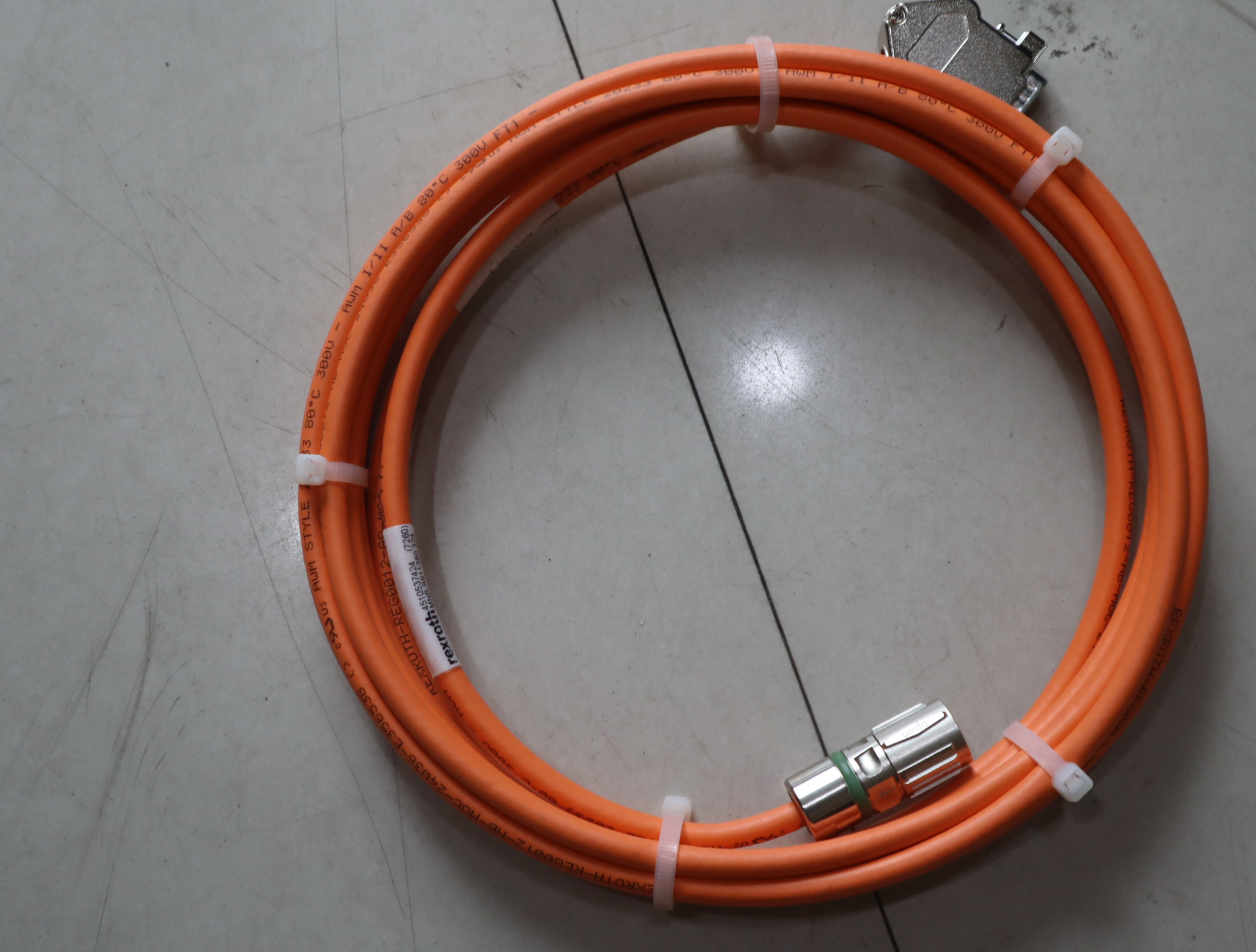 RKG0062/005 R911380324 德国力士乐REXROTH伺服电机电缆接头