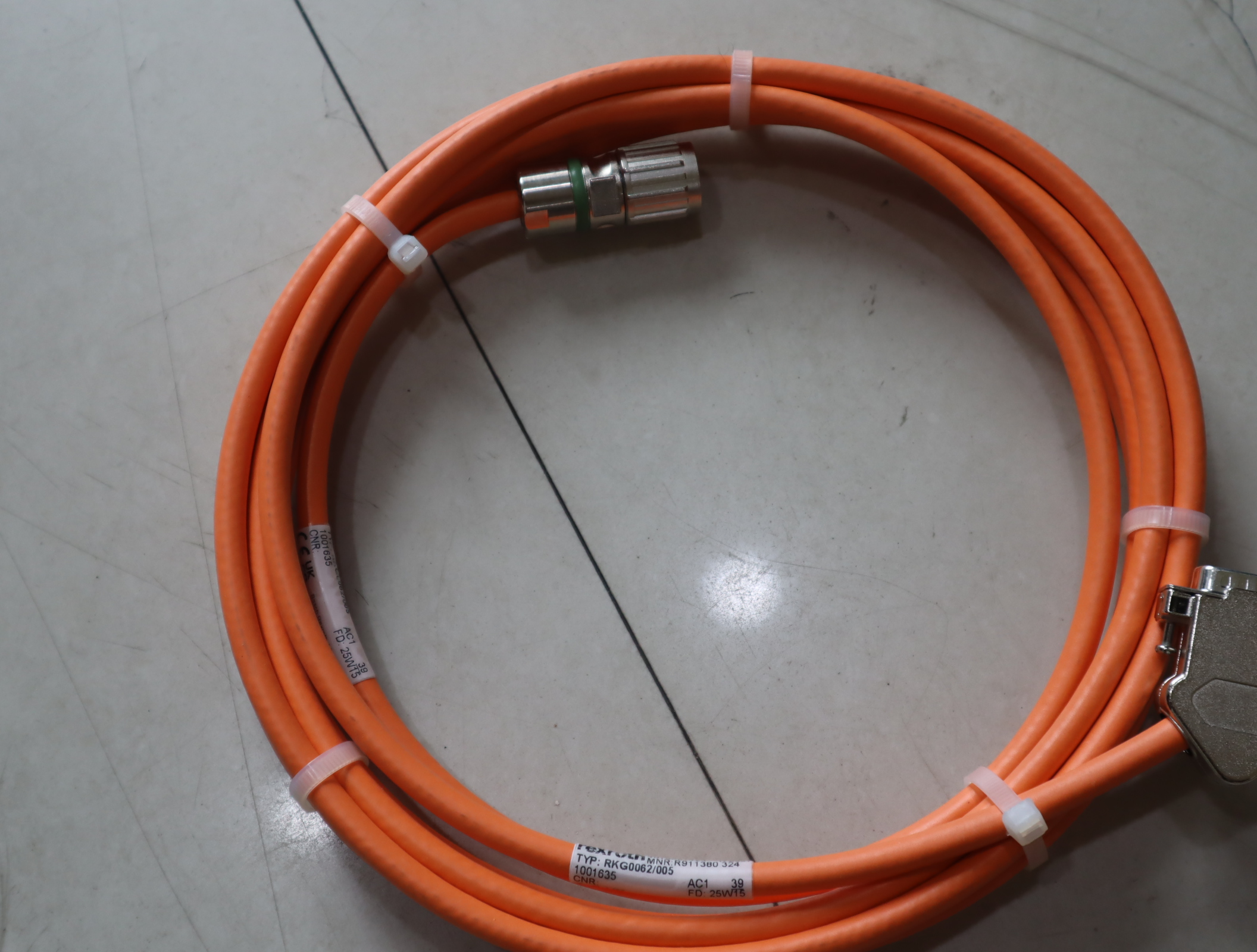 RKG0062/005 R911380324 德国力士乐REXROTH伺服电机电缆接头