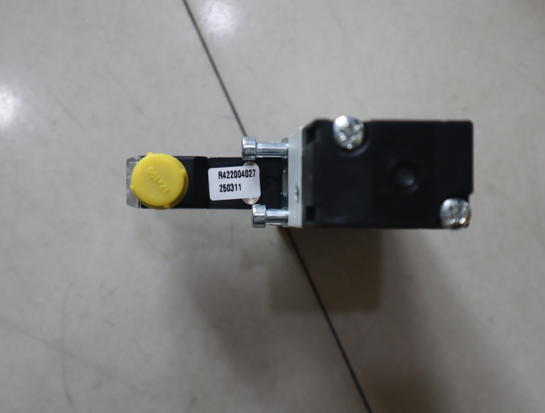 0820051702 R422004027 德国安沃驰AVENTICS 气动阀