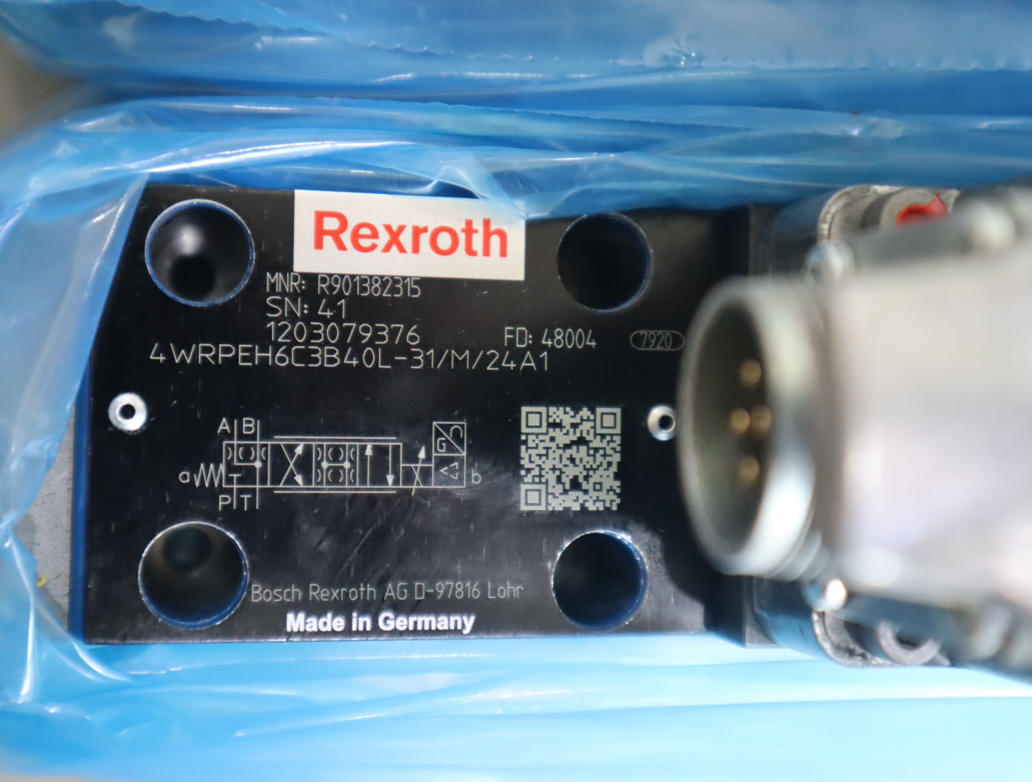 4WRPEH6C3B40L-31/M/24A1 R901382315 力士乐REXROTH阀