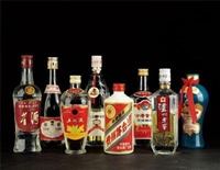 上海徐汇区回收30年茅台酒价格查询  收购名酒礼品联系方式