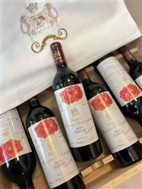上海嘉定区回收九龙墨宝茅台酒电话地址  收购名酒礼品联系方式