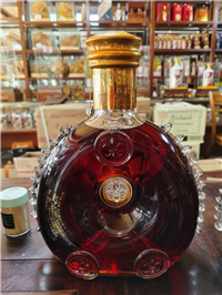 上海长宁区2025年整箱茅台酒回收一瓶多少钱各区上门