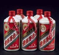 上海嘉定区1996年飞天茅台酒回收值多少钱现金结算