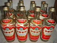 上海闸北区1976年茅台酒回收一瓶多少钱实时更新