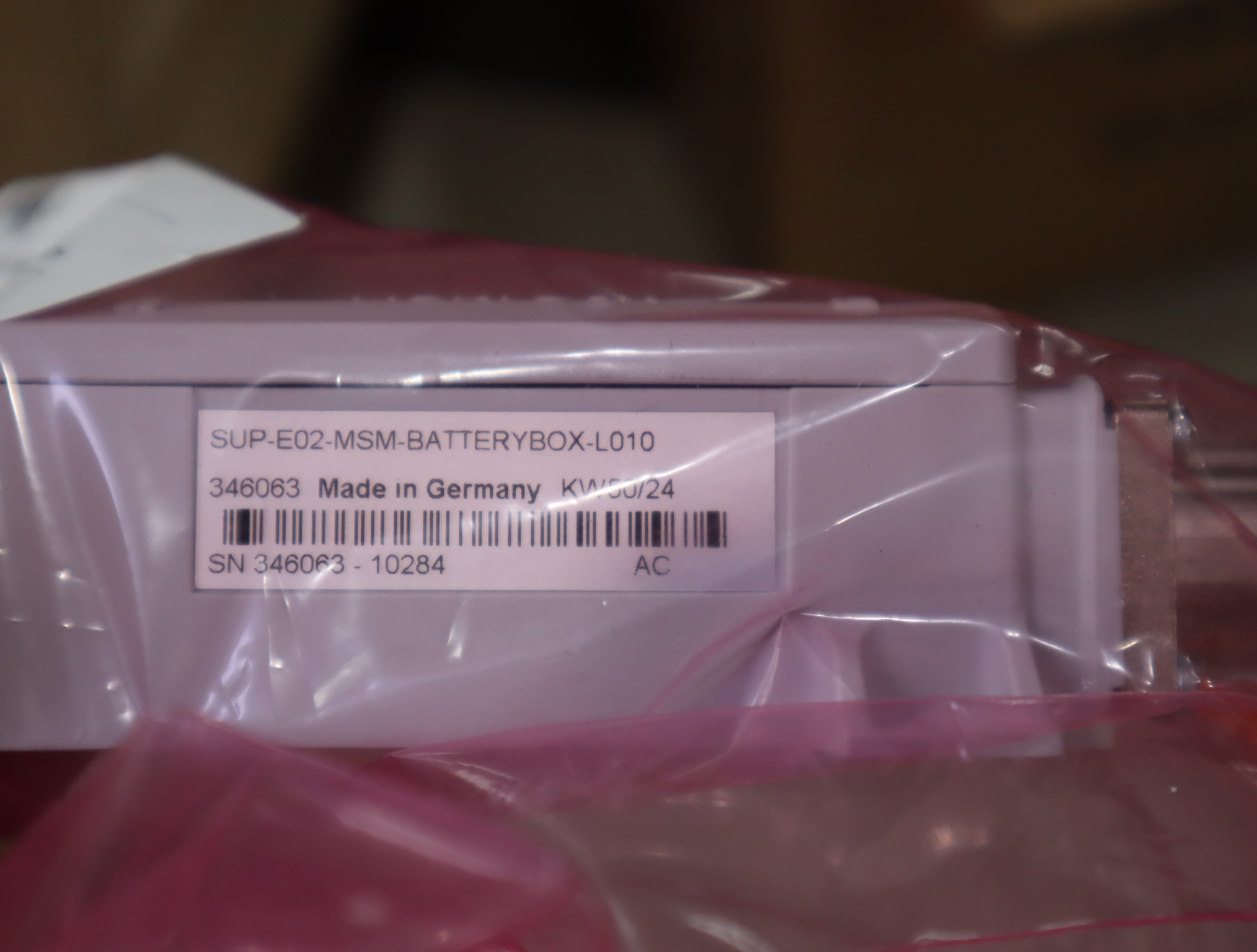 R911346063 SUP-E02-MSM-BATTERYBOX-NNNN 1,00m 力士乐电缆接头