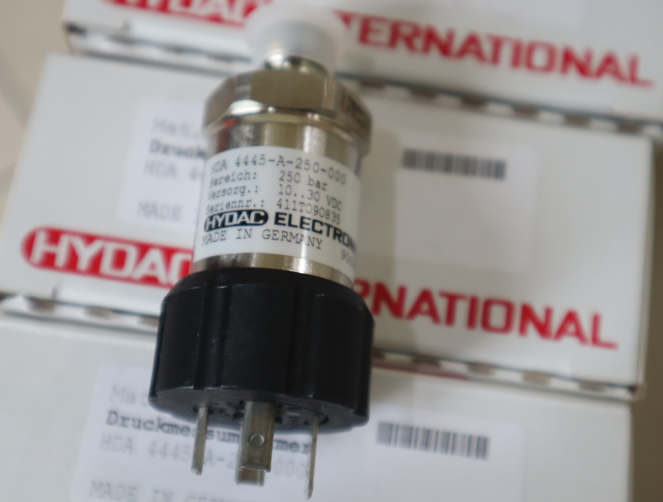 HDA 4445-A-250-000 906995 德国贺德克HYDAC压力温度传感器