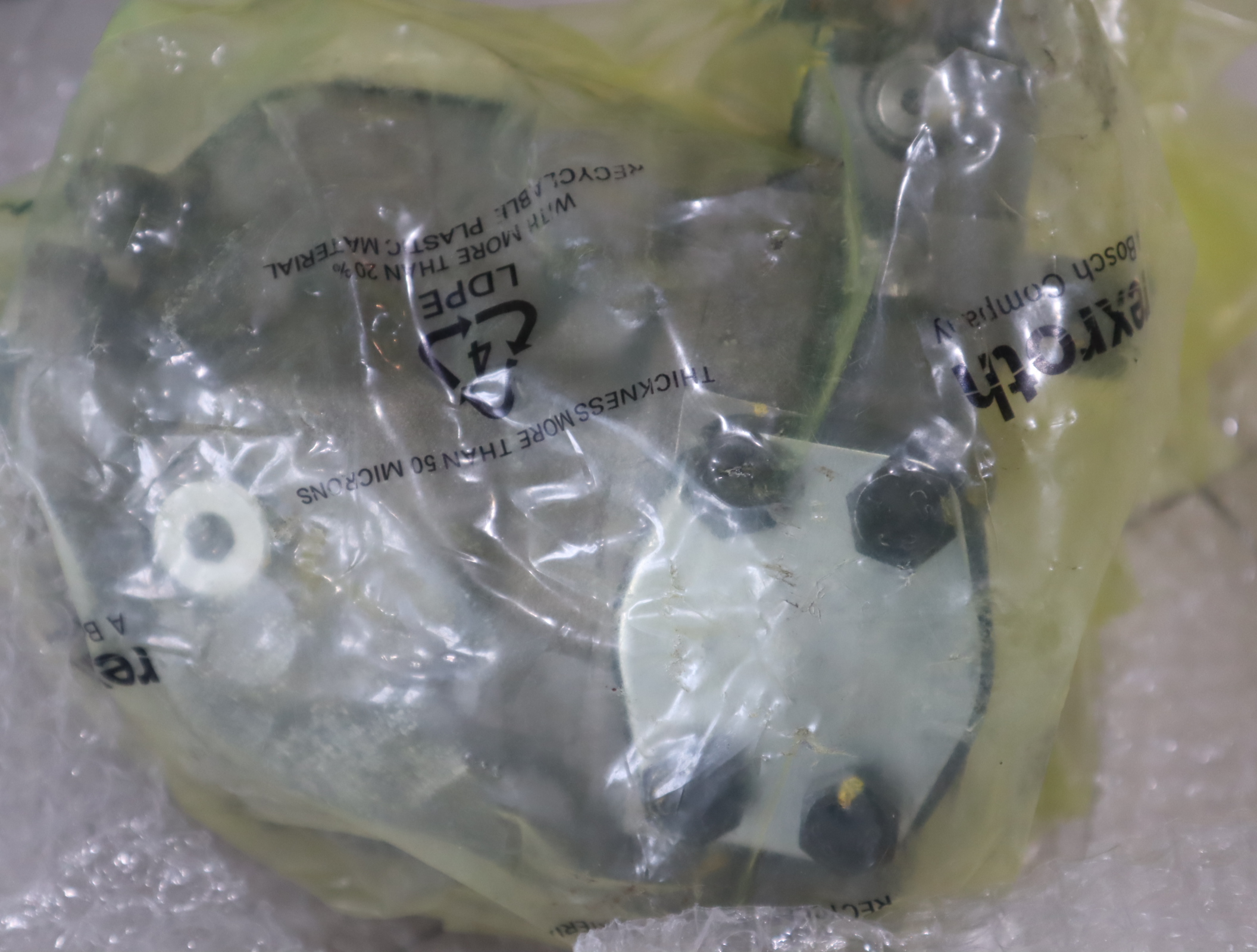 A A10VSO18DFR1/31R-PPA12N00 R910945178 柱塞泵