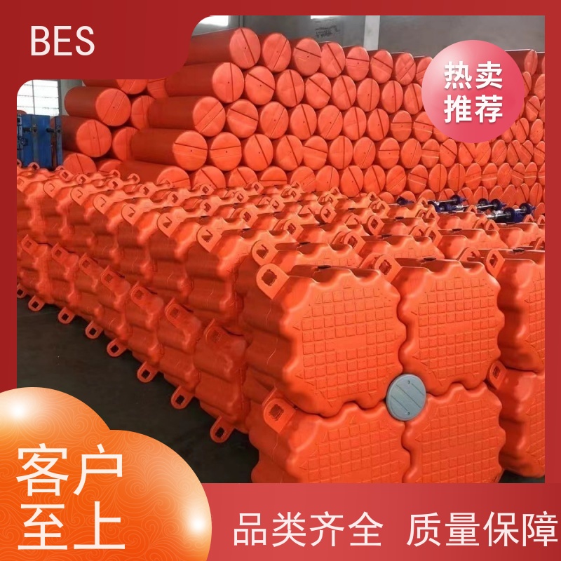 百世水上民宿浮箱可铺塑木地板漂浮蹦床搭建