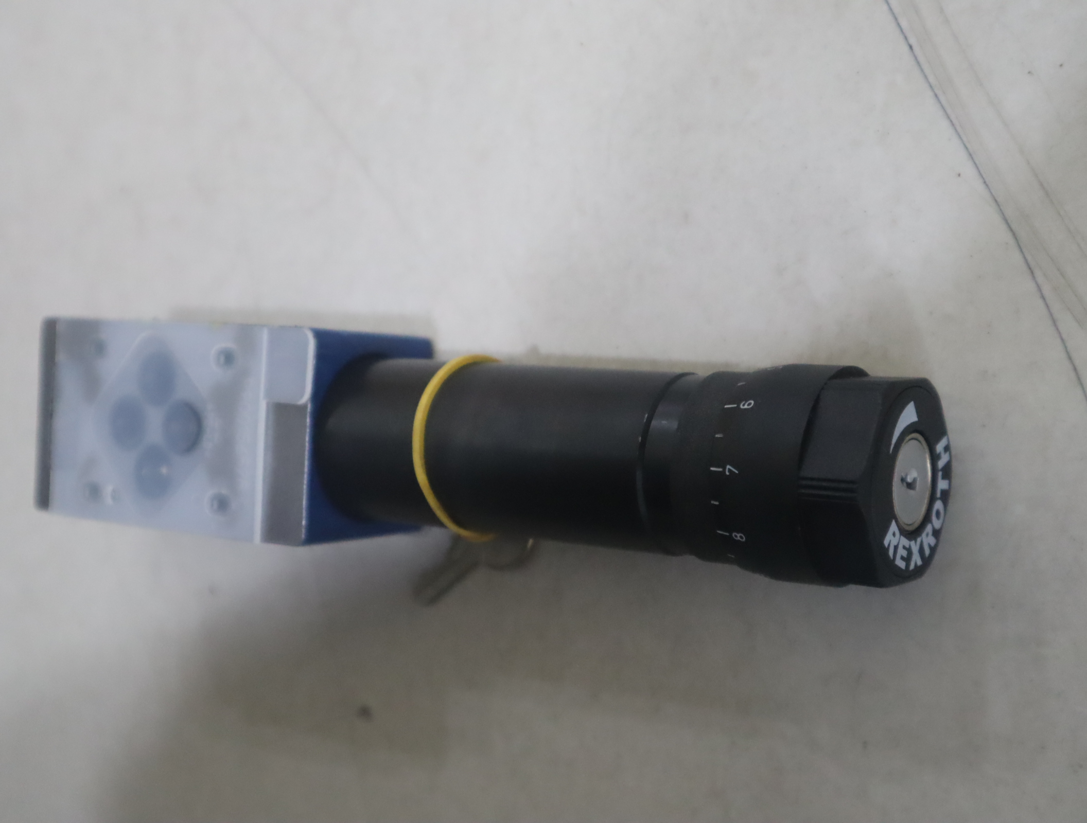 R900410865 ZDR6DP3-45/75YM ZDR6DP3-4X/75YM 力士乐REXROTH阀