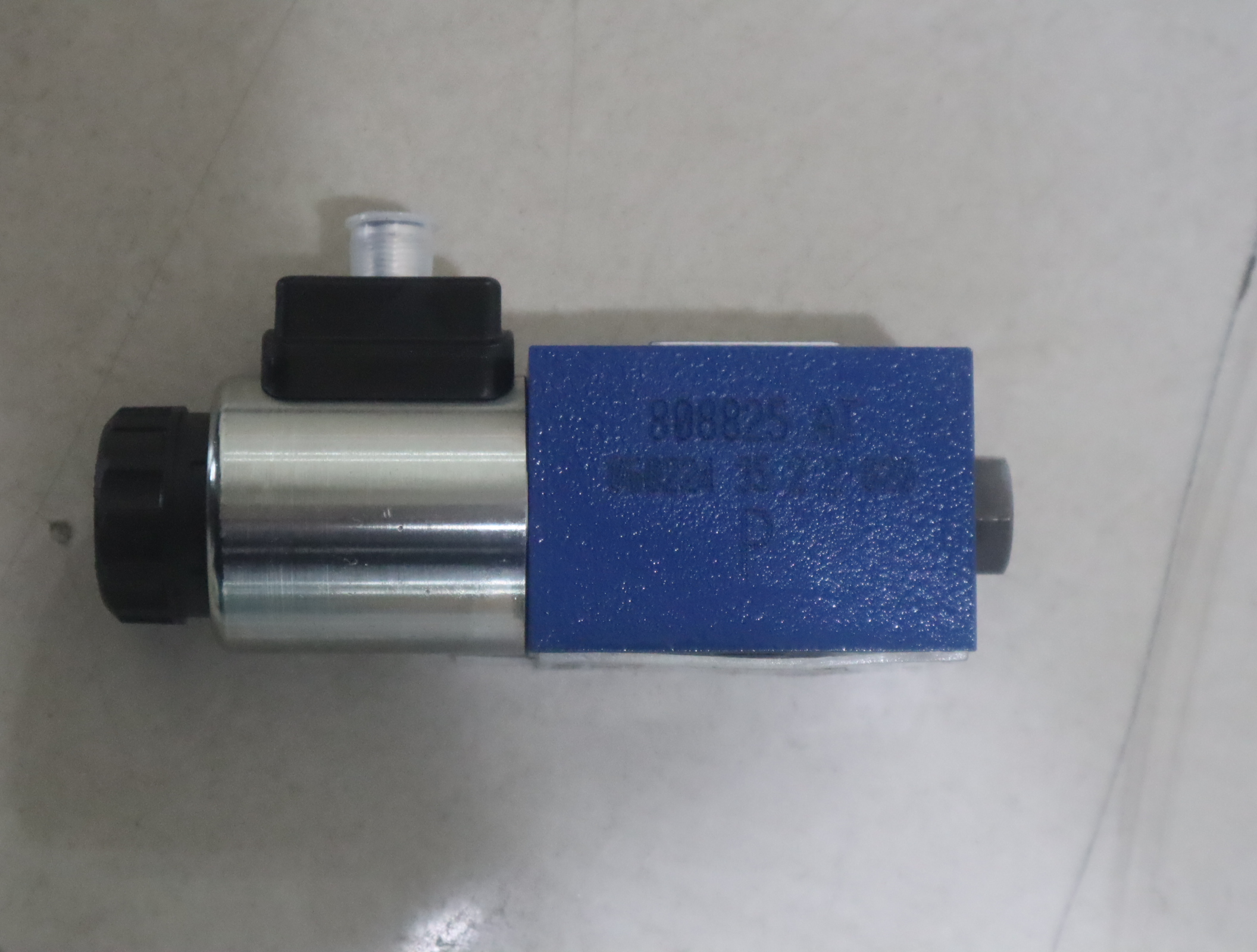 R901235380 4WE6D6X/EG24N9K72LSO407 力士乐REXROTH电磁阀