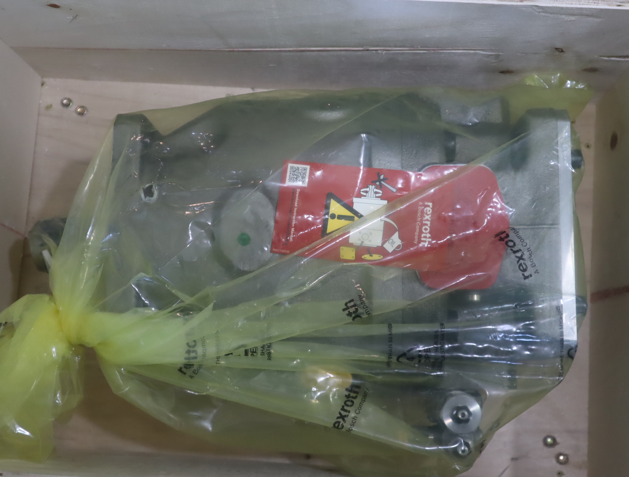 R902520808 A A10VSO140DRS/32R-VPB22U00E 力士乐REXROTH柱塞泵