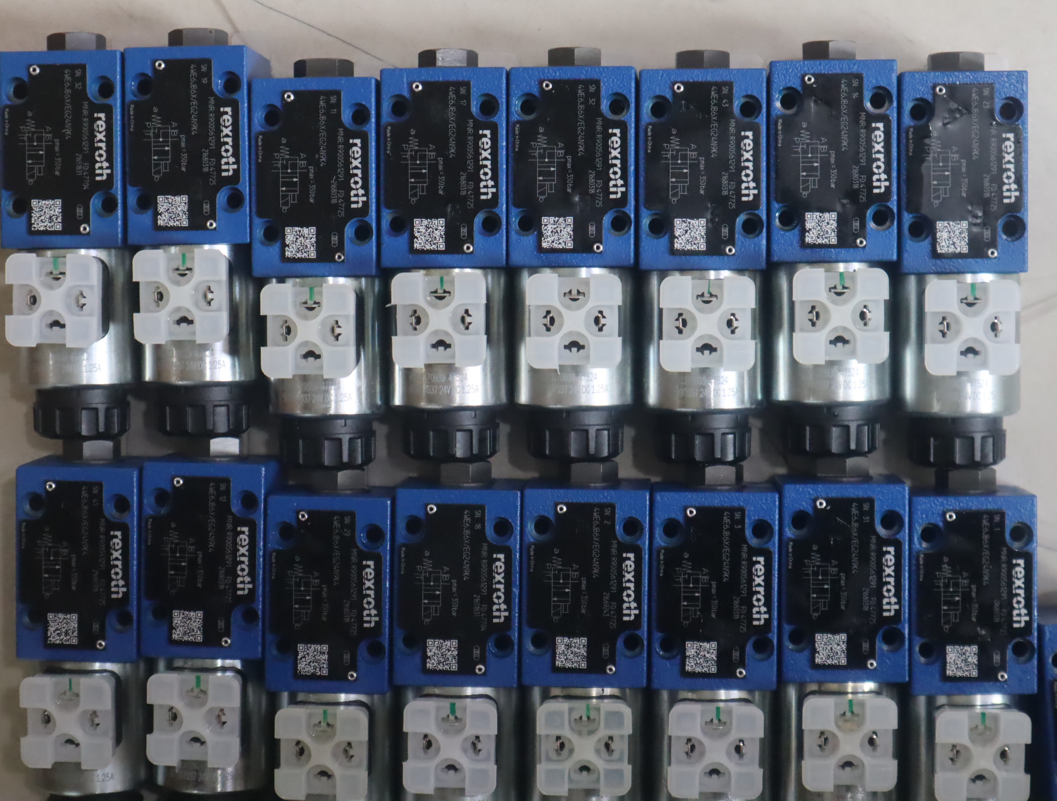 R900561291 4WE6JB62/EG24N9K4 原装力士乐REXROTH电磁阀