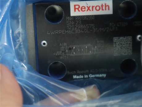 R901382350 4WRPEH6C3B40L-3X/M/24F1 德国力士乐REXROTH伺服阀