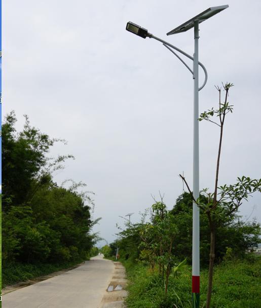 炬阳8米太阳能路灯厂家直供 10米海螺臂LED道路照明灯批发定制