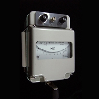 手摇式兆欧表 型号：ZC-7