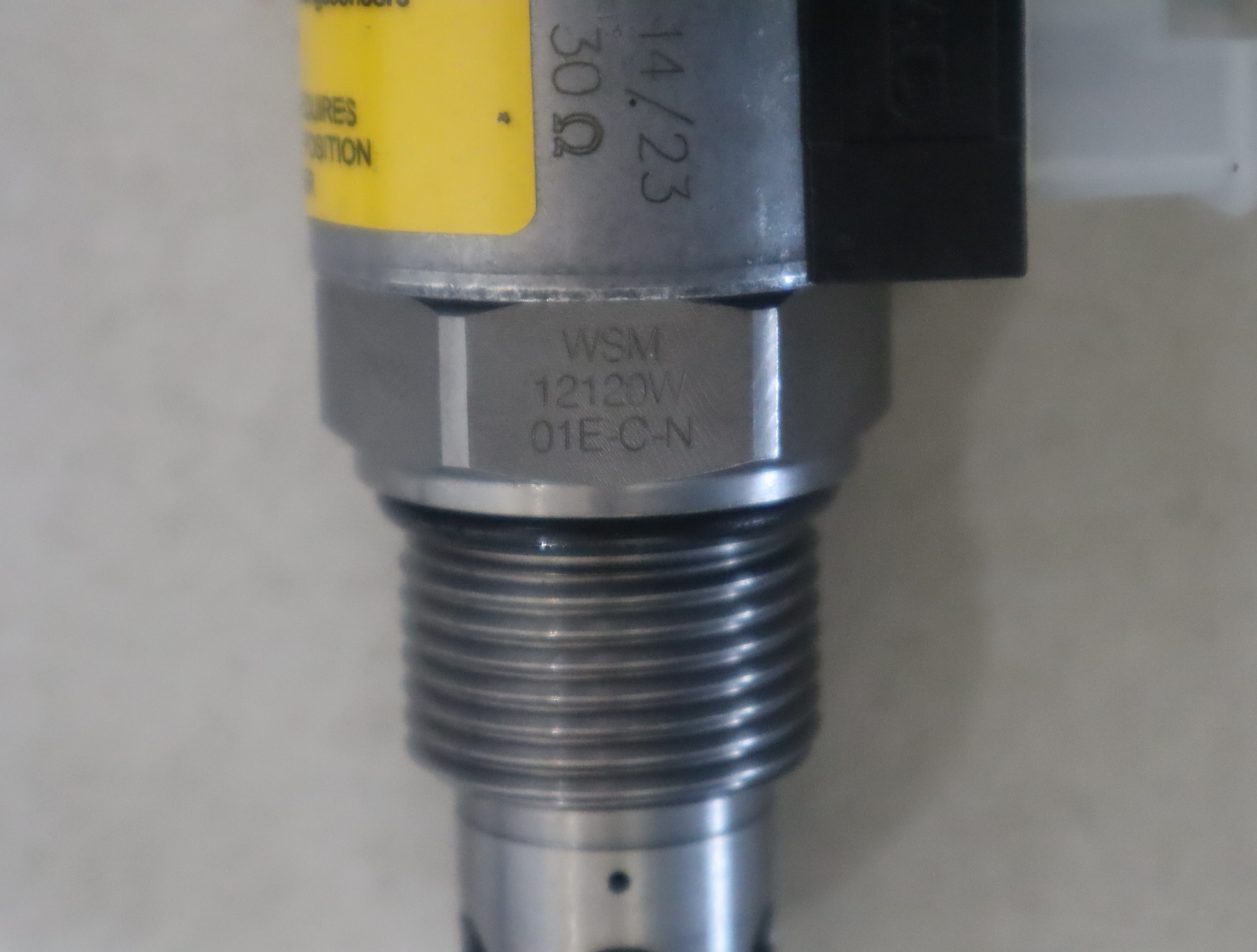 IES2010-000 906159 24VDC WSM12120W01E-C-N 贺德克HYDAC传感器