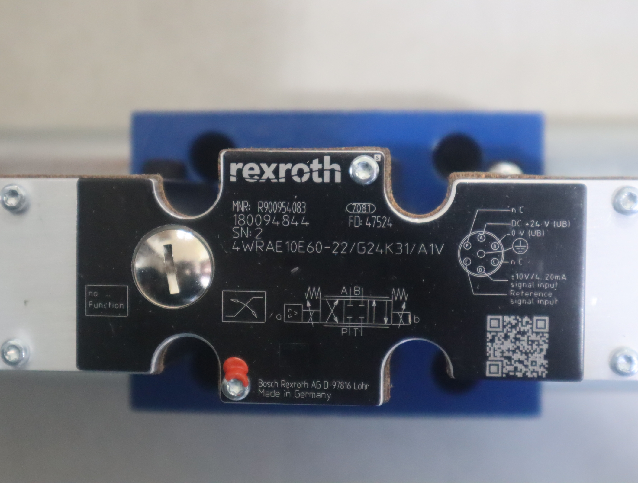 4WRAE10E60-22/G24K31/A1V R900954083 德国力士乐REXROTH比例阀