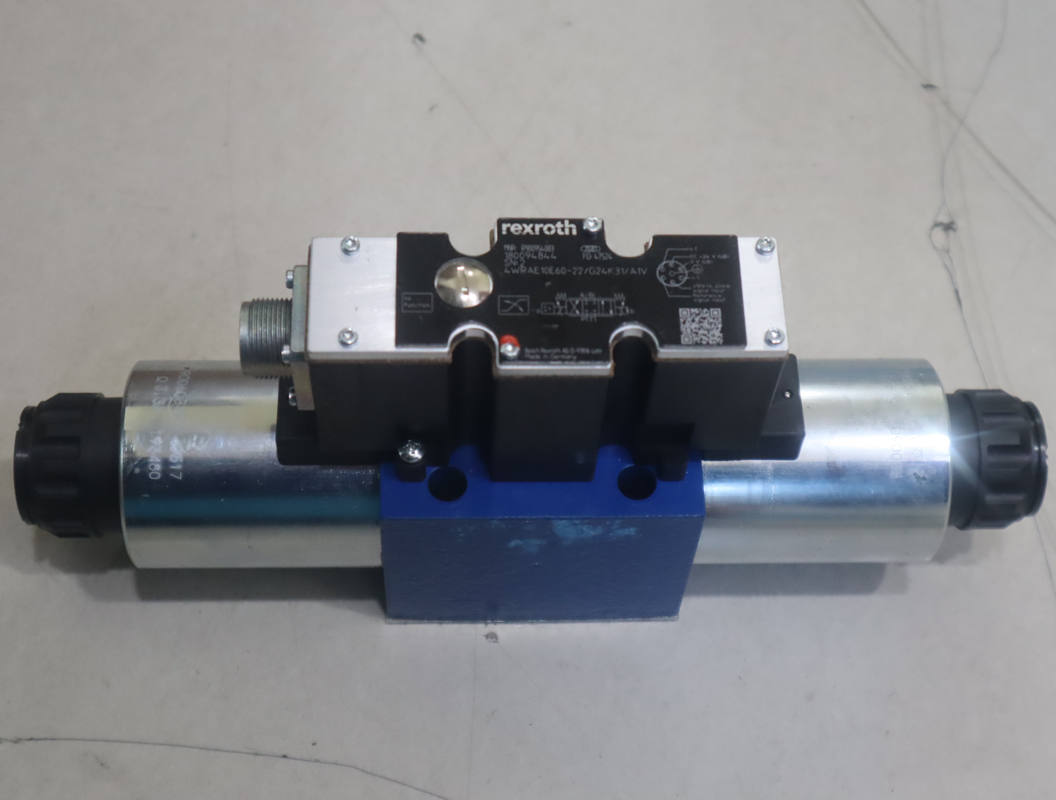 4WRAE10E60-22/G24K31/A1V R900954083 德国力士乐REXROTH比例阀