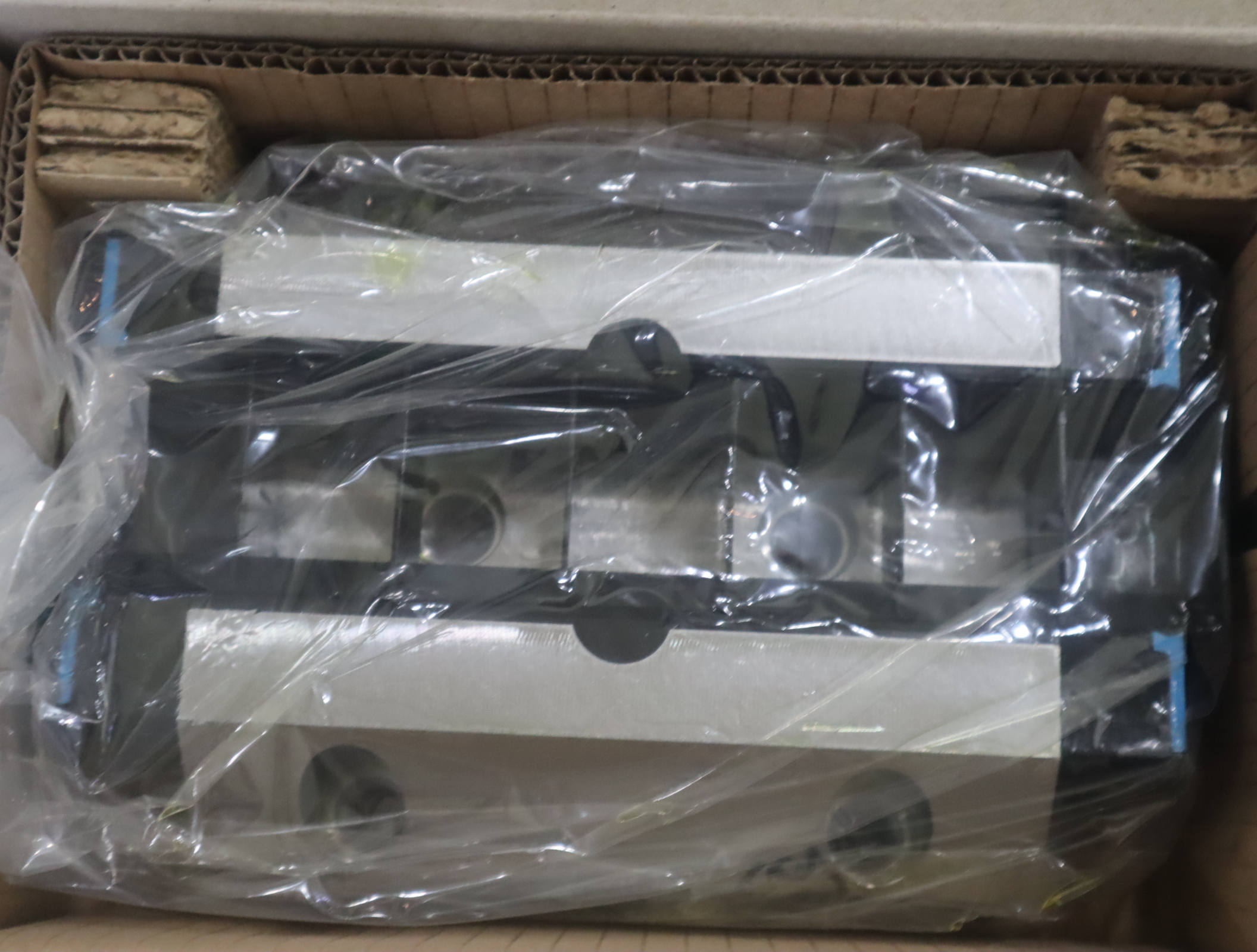 R165351410 KWC-055-FLS-C1-N-2 德国力士乐REXROTH滑块导轨