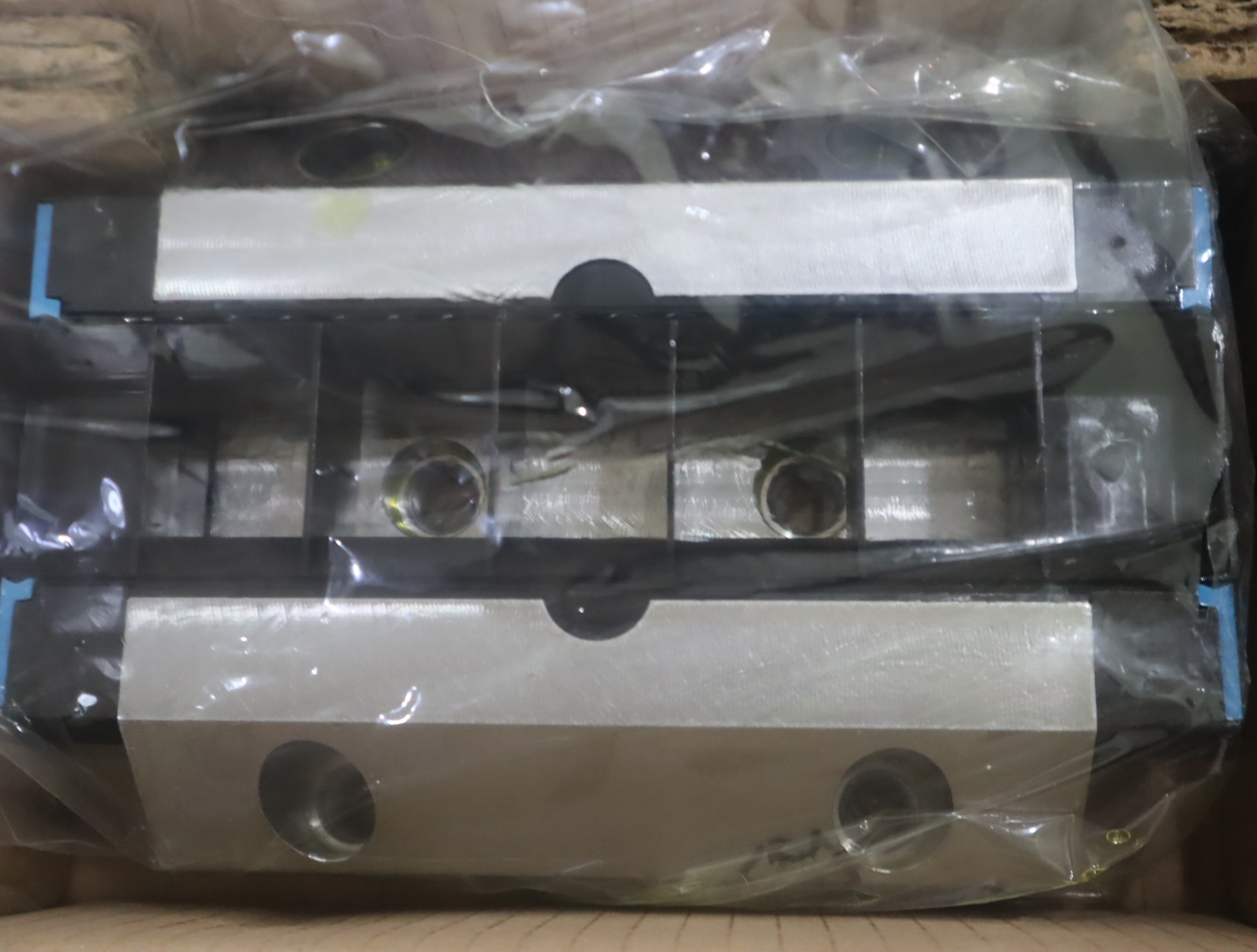 R165351410 KWC-055-FLS-C1-N-2 德国力士乐REXROTH滑块导轨