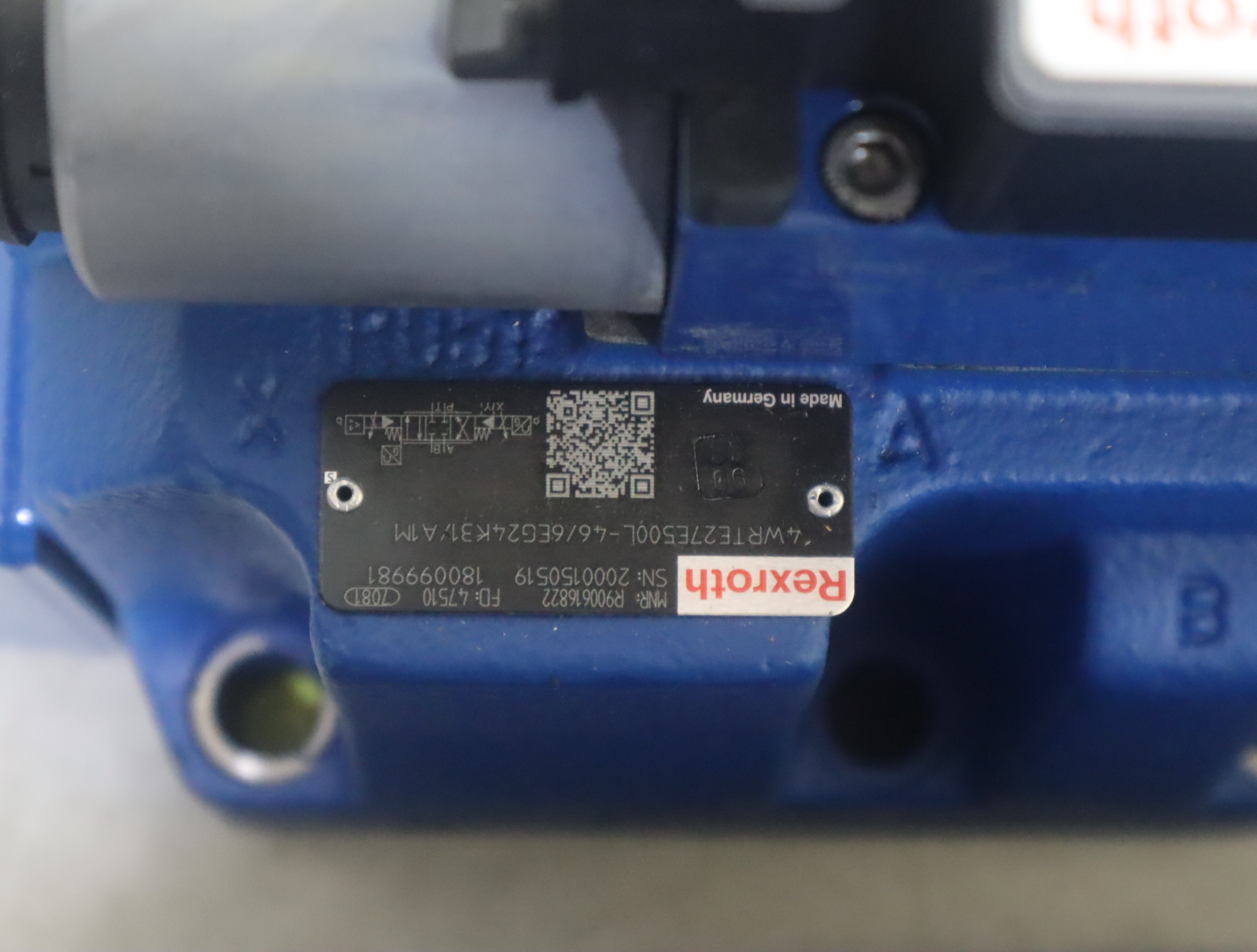 R900616822 4WRTE27E500L-46/6EG24K31/A1M 力士乐REXROTH比例阀