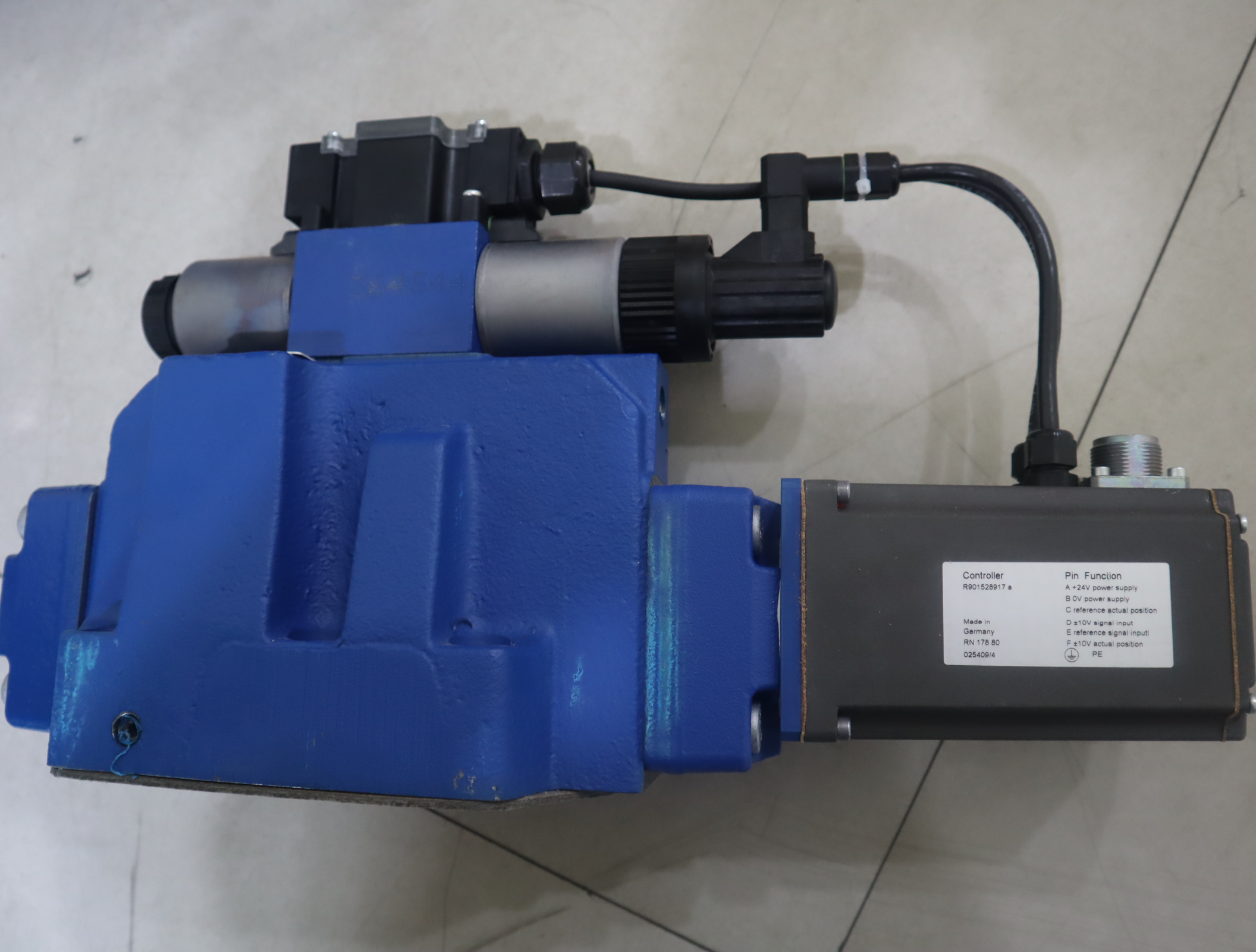 R900616822 4WRTE27E500L-46/6EG24K31/A1M 力士乐REXROTH比例阀