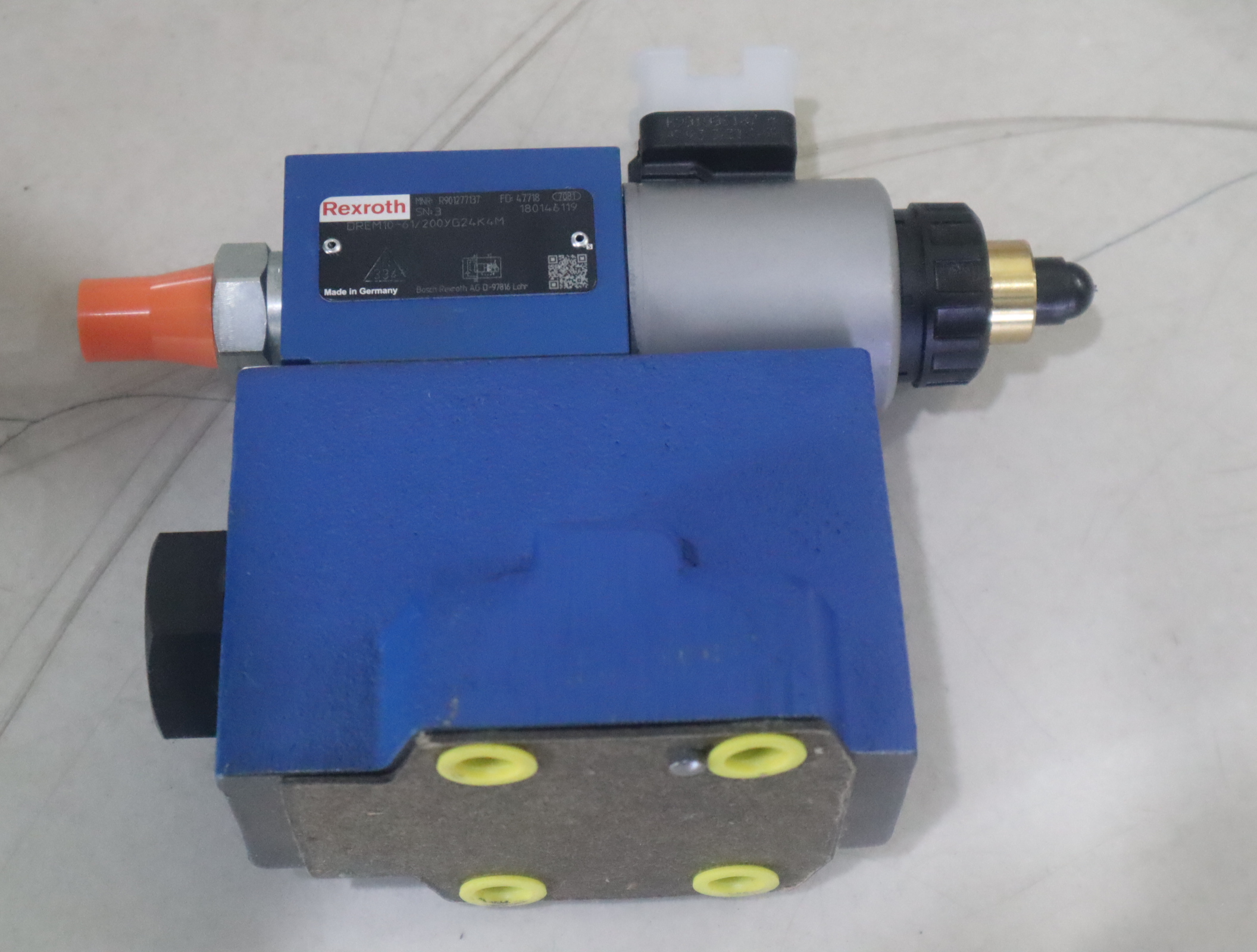 R901277137 DBEM10-61/200YG24K4M 德国力士乐REXROTH比例阀