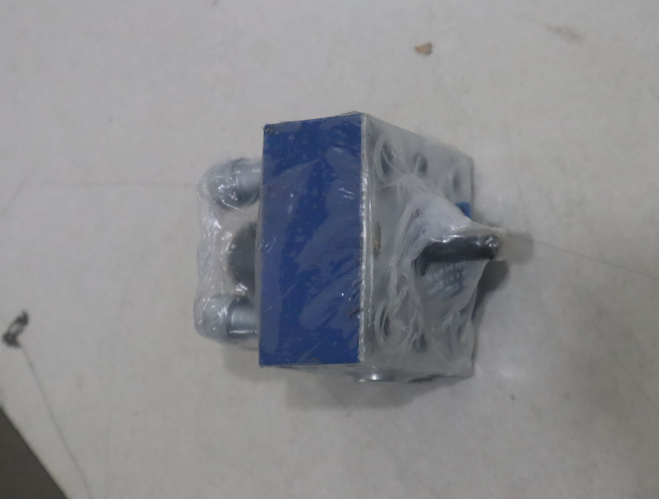 R900912692 LFA25H2-7X/F LFA25H2-70/F 德国力士乐REXROTH盖板