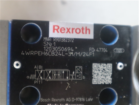 R901382372 4WRPEH6CB24L-3X/M/24F1 德国Rexroth力士乐伺服阀