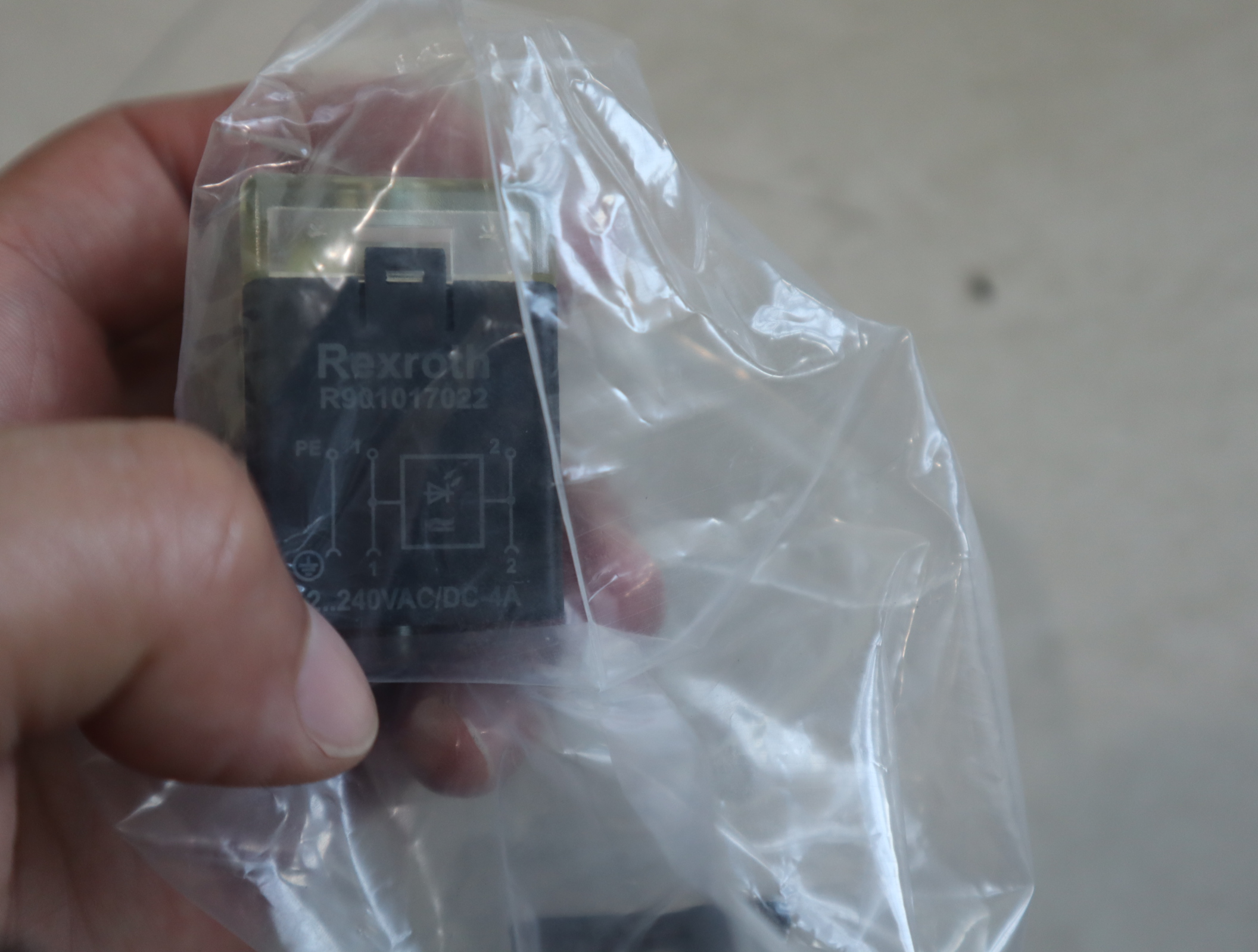 R901017022 3P Z5L M 12-240V SPEZ 力士乐REXROTH带灯插头