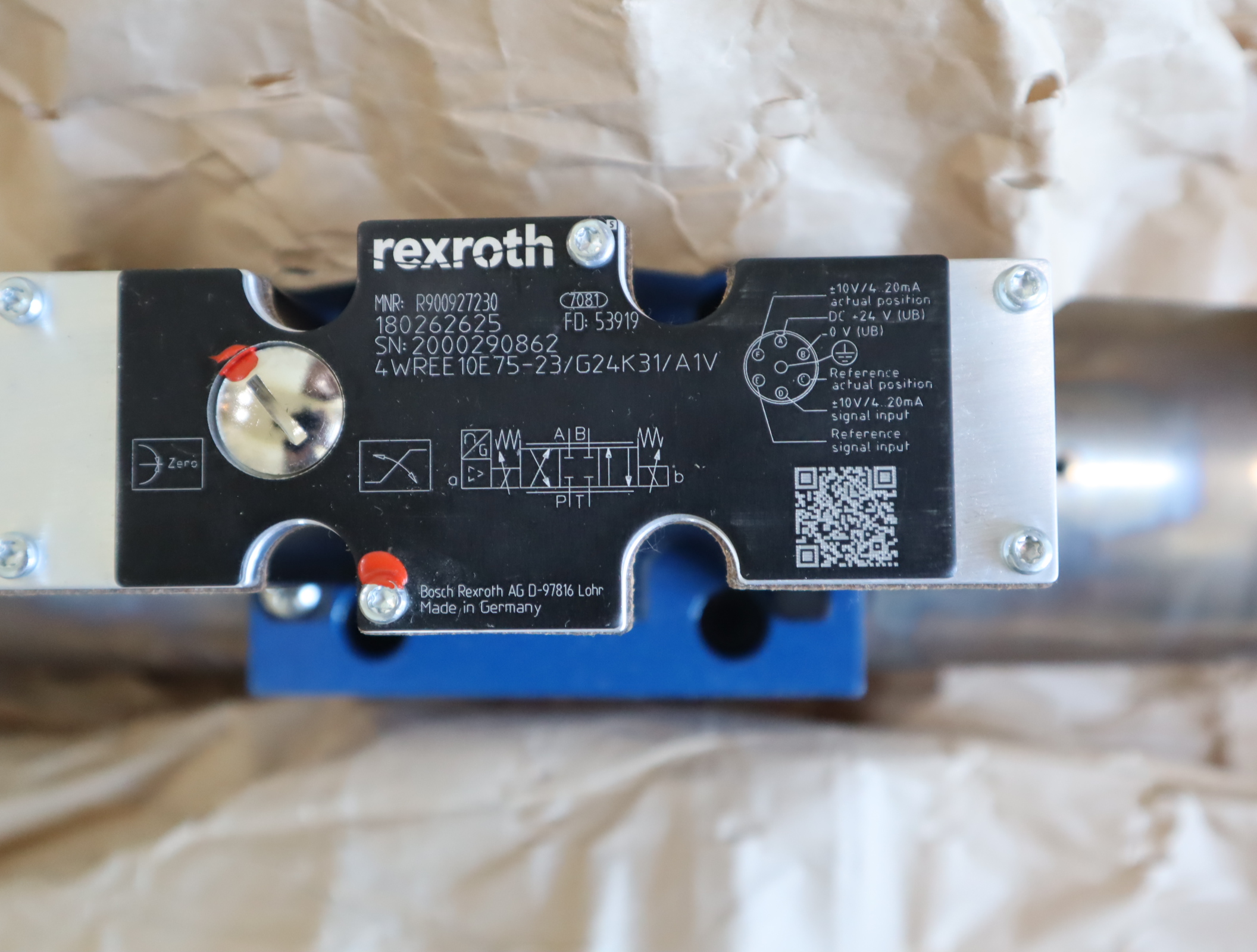 R900927230 4WREE10E75-23/G24K31/A1V 力士乐REXROTH阀