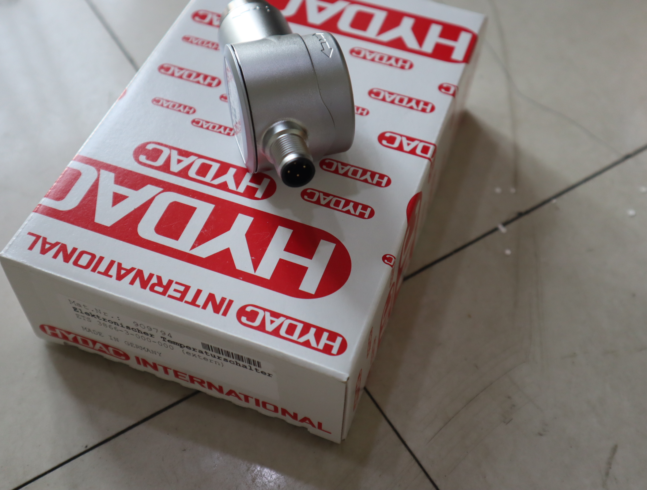 ETS 3866-3-000-000 909794 德国贺德克HYDAC压力温度传感器