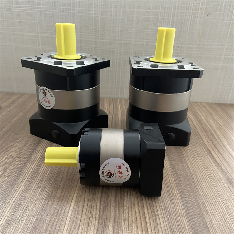 FAB220-L3-125-S2-P2自动装框机用拐角行星减速机