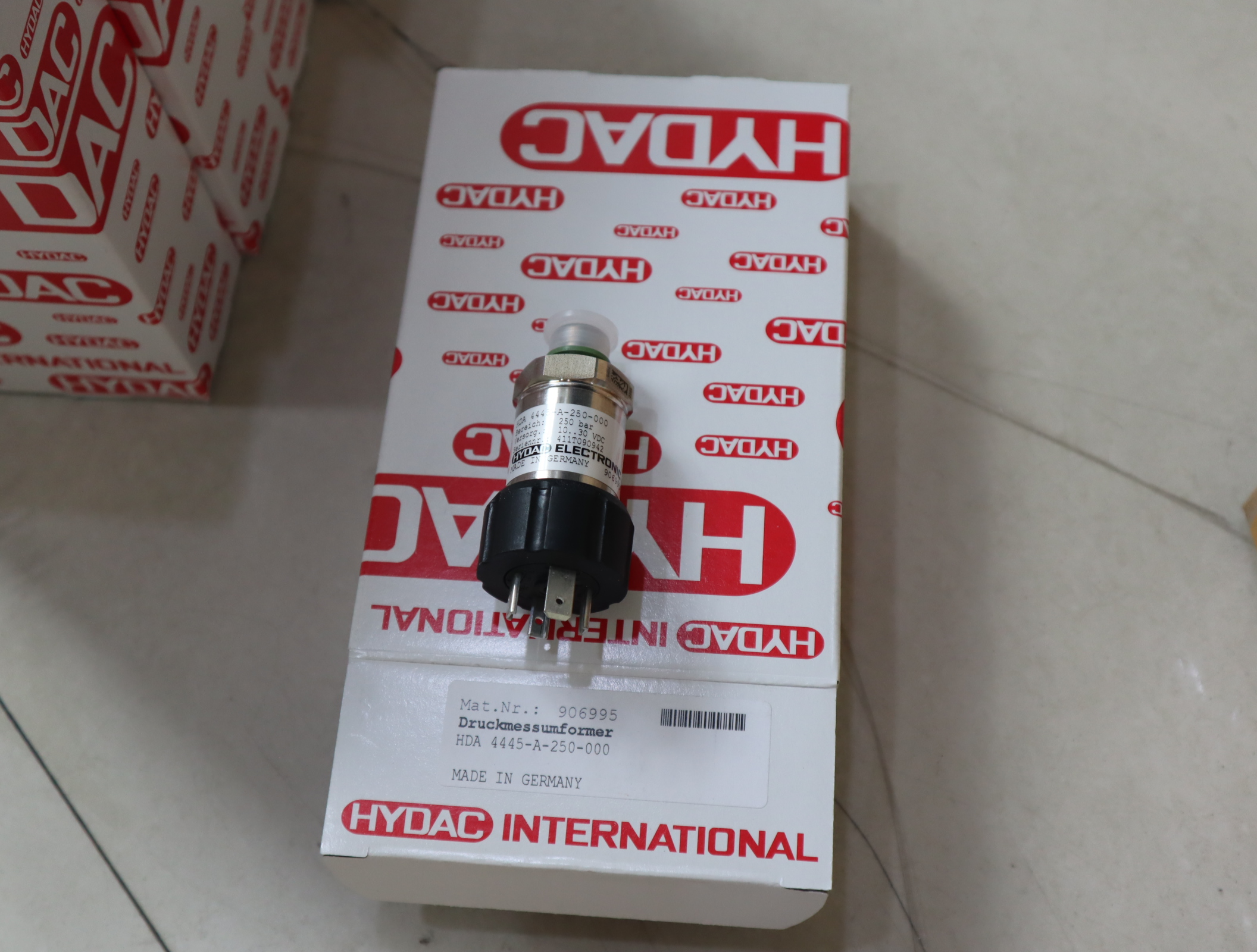 HDA 4445-A-250-000 906995 贺德克HYDAC压力温度传感器