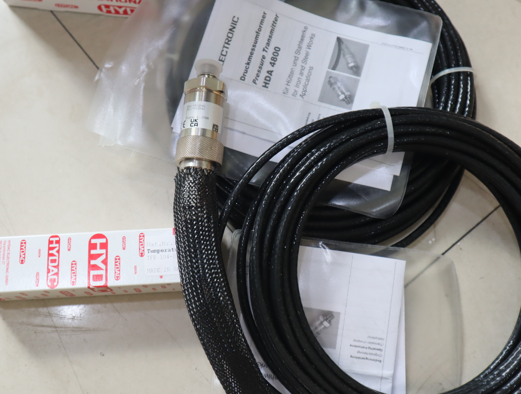 HDA 4840-A-0350-42410m 924076 贺德克HYDAC压力温度传感器