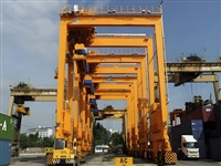 轮胎式集装箱龙门吊工作原理