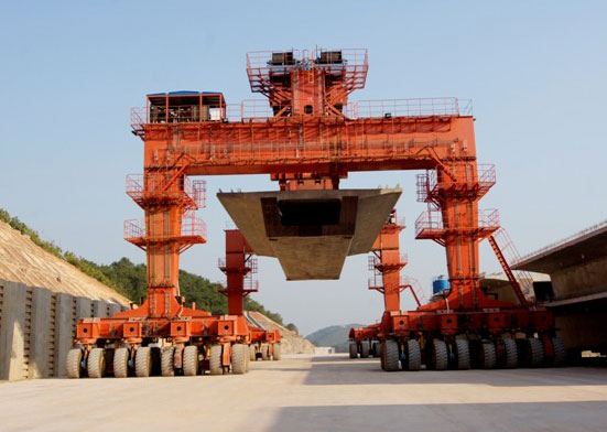 四川攀枝花龙门吊厂家出租100吨轮胎起重机