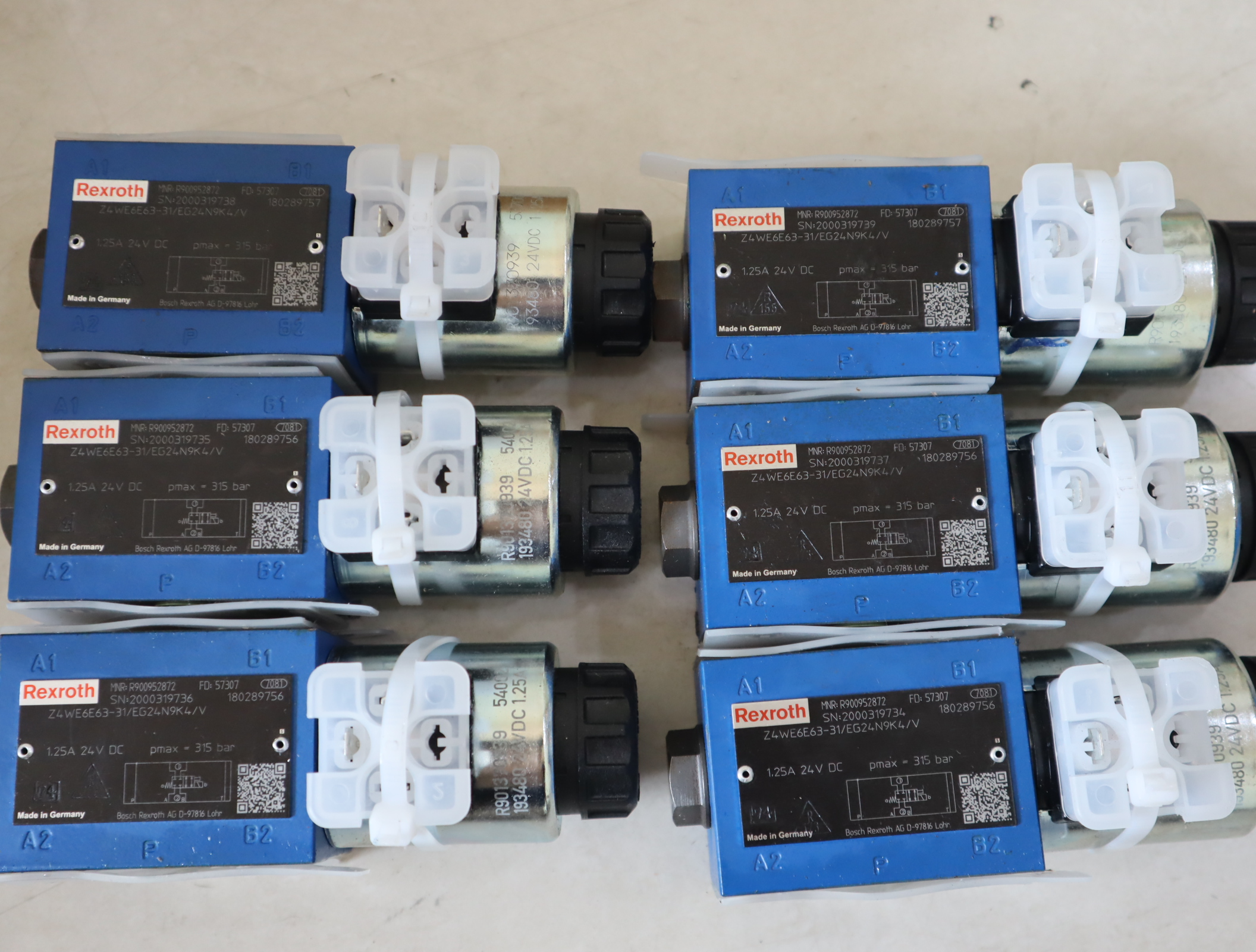 R900952872 Z4WE6E63-31/EG24N9K4/V 德国力士乐REXROTH电磁阀