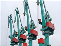 山东青岛40吨门座式起重机工作原理