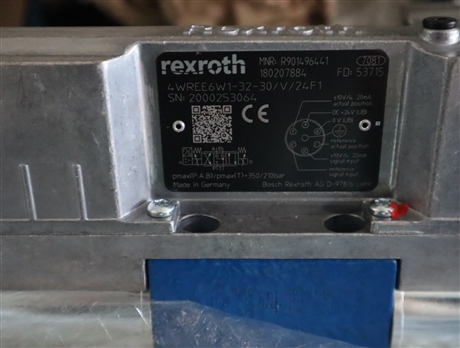 R901496441 4WREE6W1-32-31/V/24F1 德国力士乐REXROTH比例阀