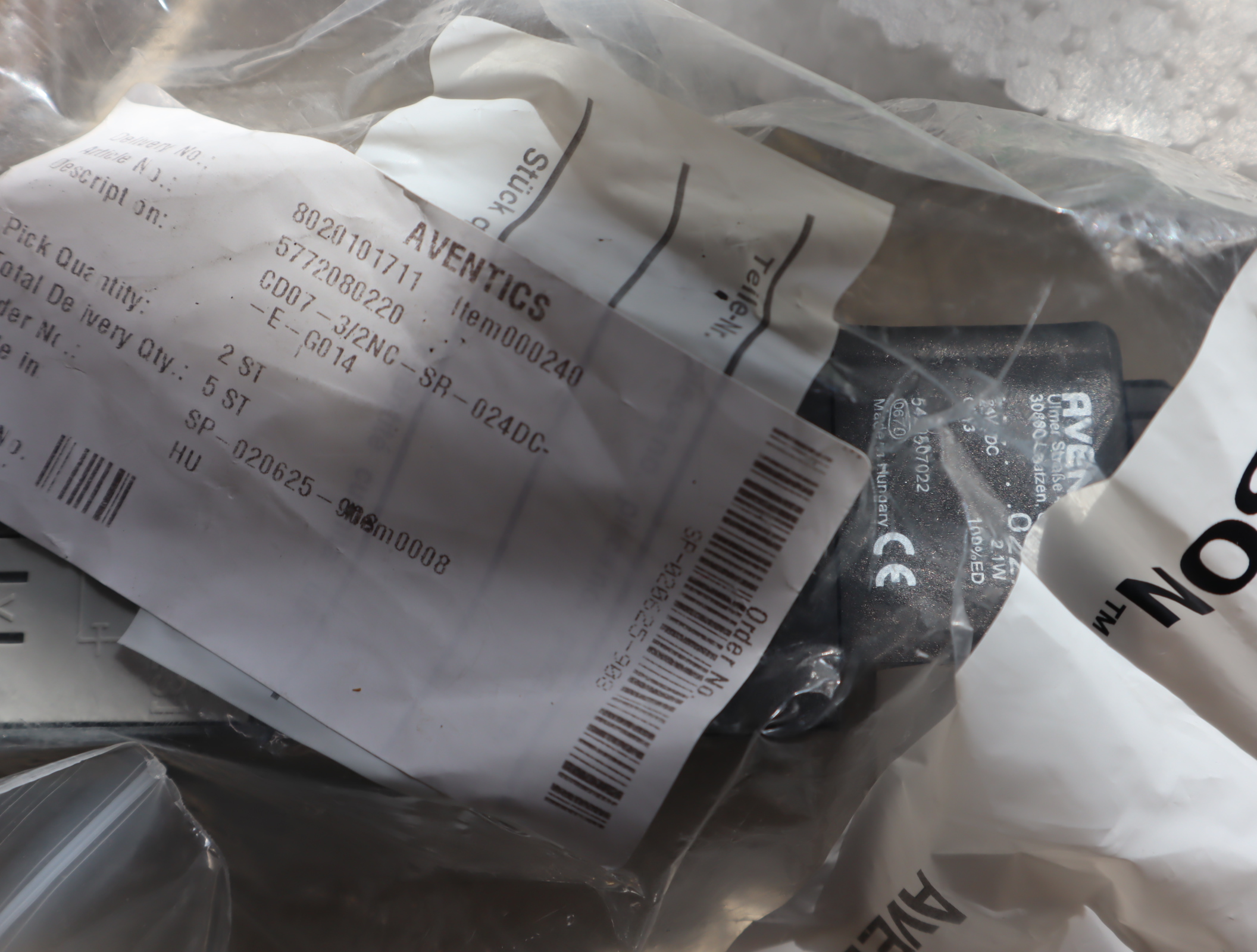 5772080220 CD07-3/2NC-S 5717007022 安沃驰AVENTICS气动阀气缸