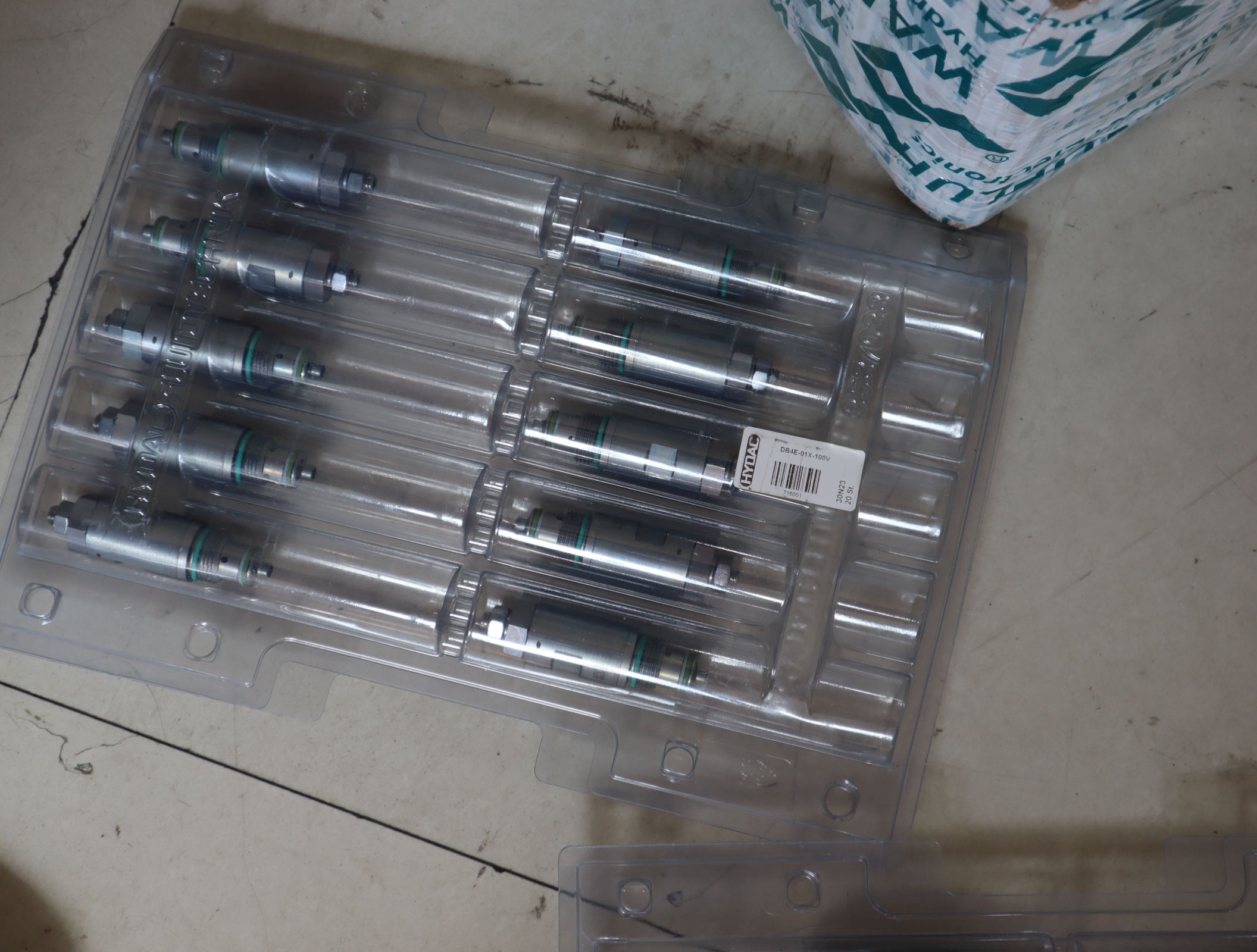 DB4E-01X-100V 716001 德国贺德克HYDAC液压插装阀