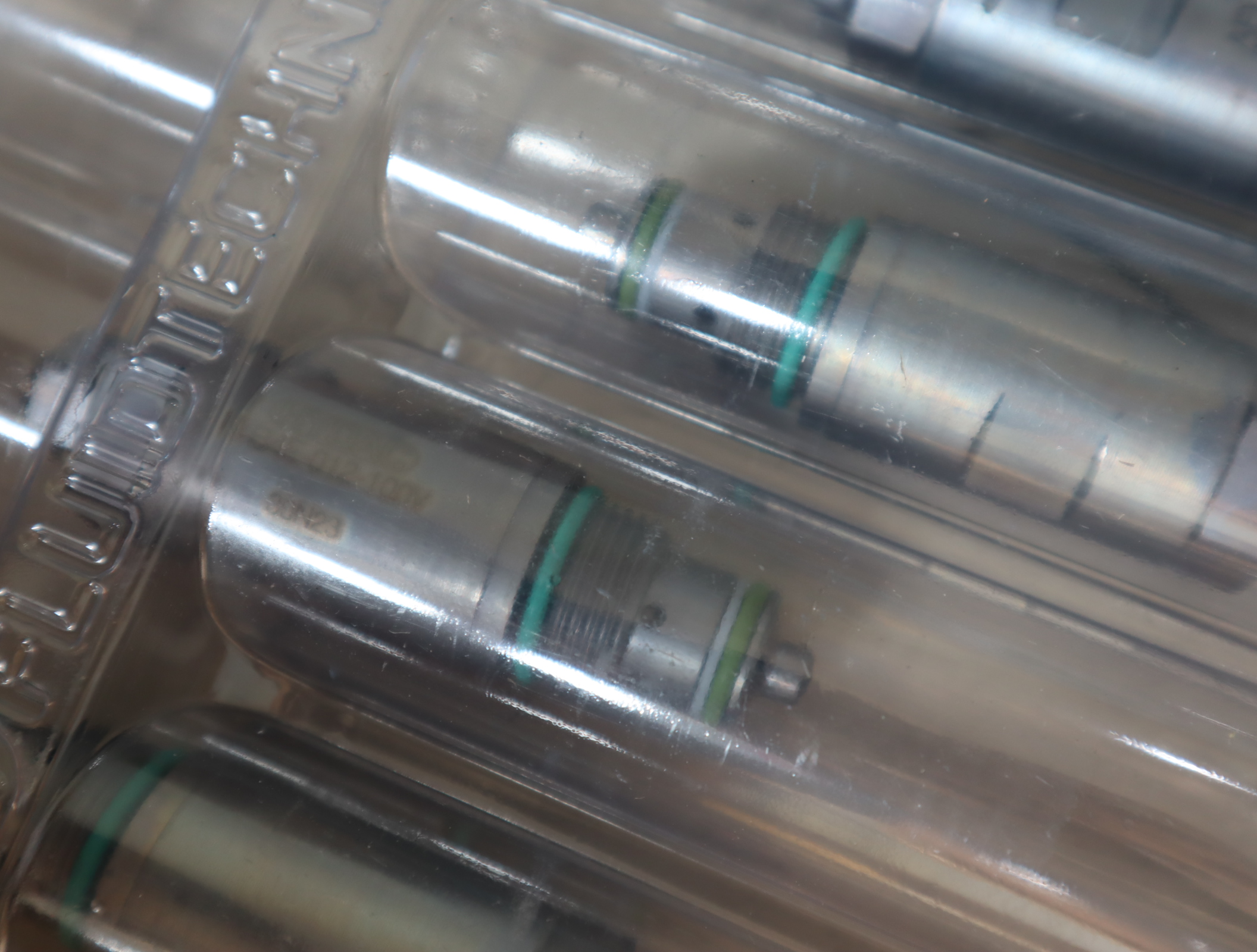 DB4E-01X-100V 716001 德国贺德克HYDAC液压插装阀